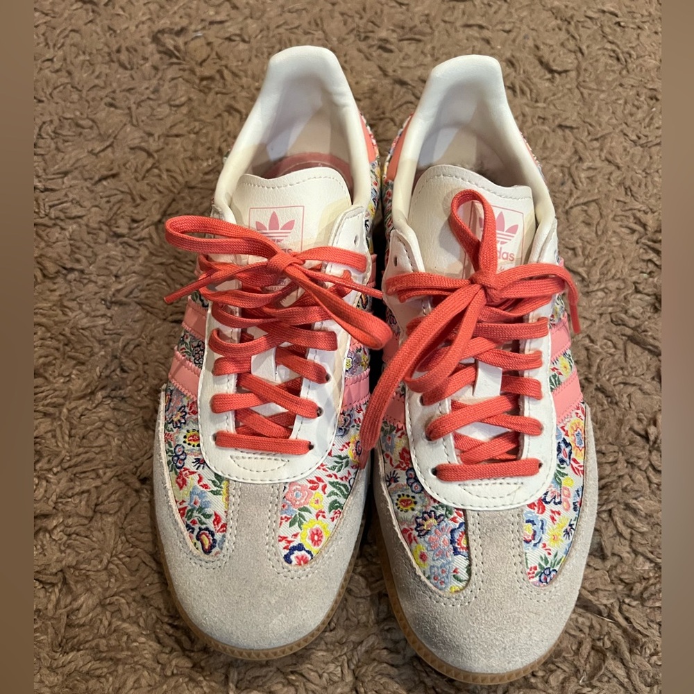 💐💐💐Adidas liberty London sambas💐💐💐